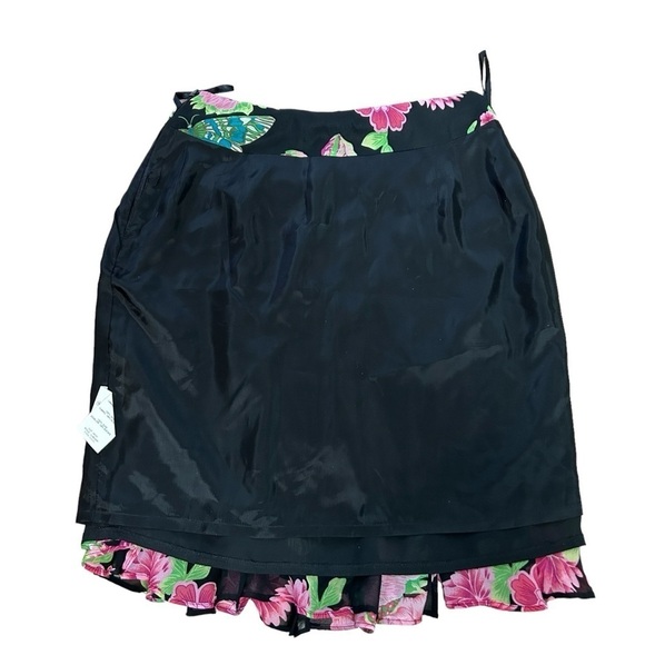 Karen Kane Flowers & Butterflies in Black Print Silk Open Panel Skirt - Picture 8 of 15